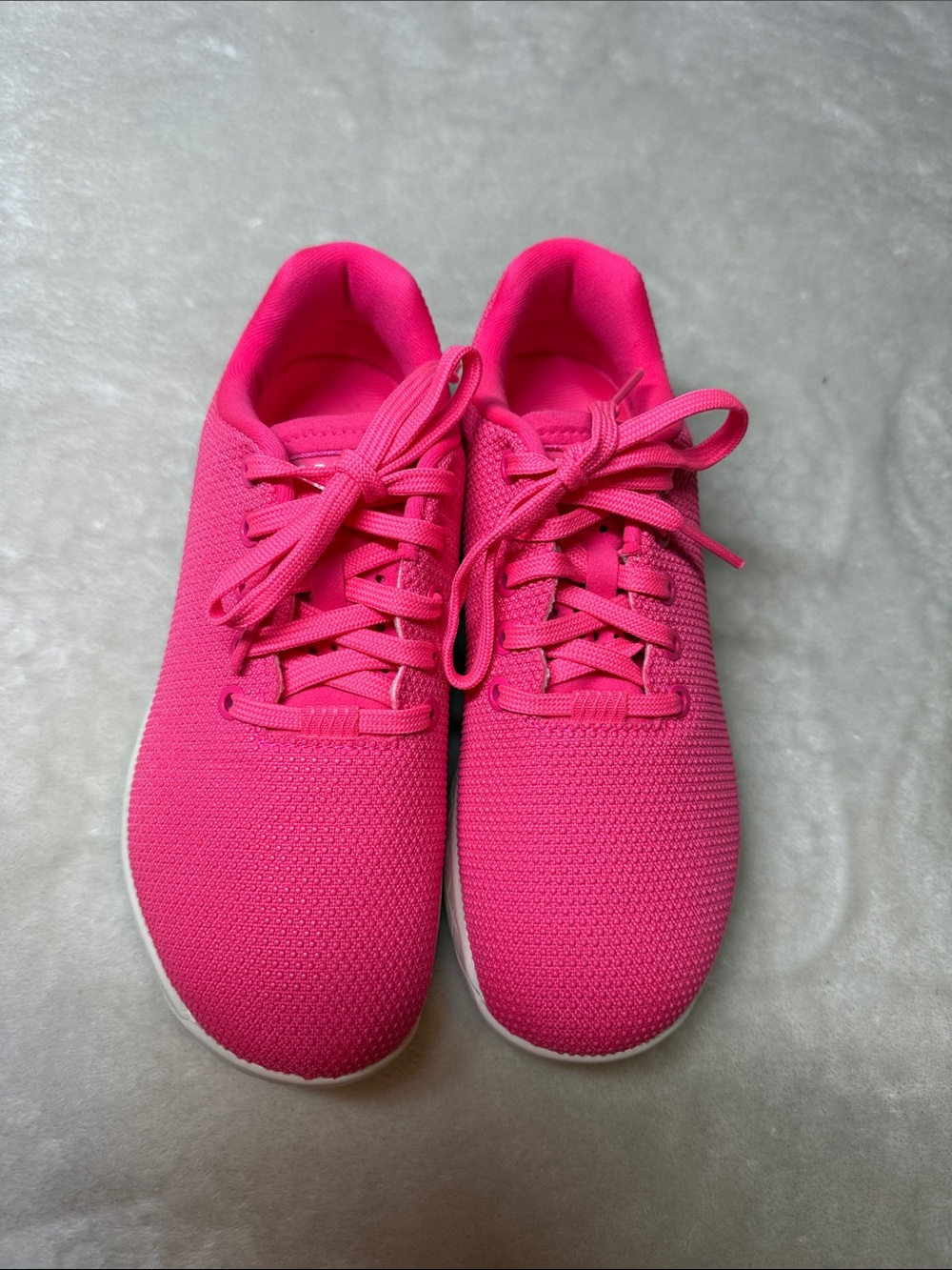 ⭐️NWOB NOBULL Women's Neon Pink / Classic White Outwork Training Shoes Size 7.5 - Picture 2 of 8